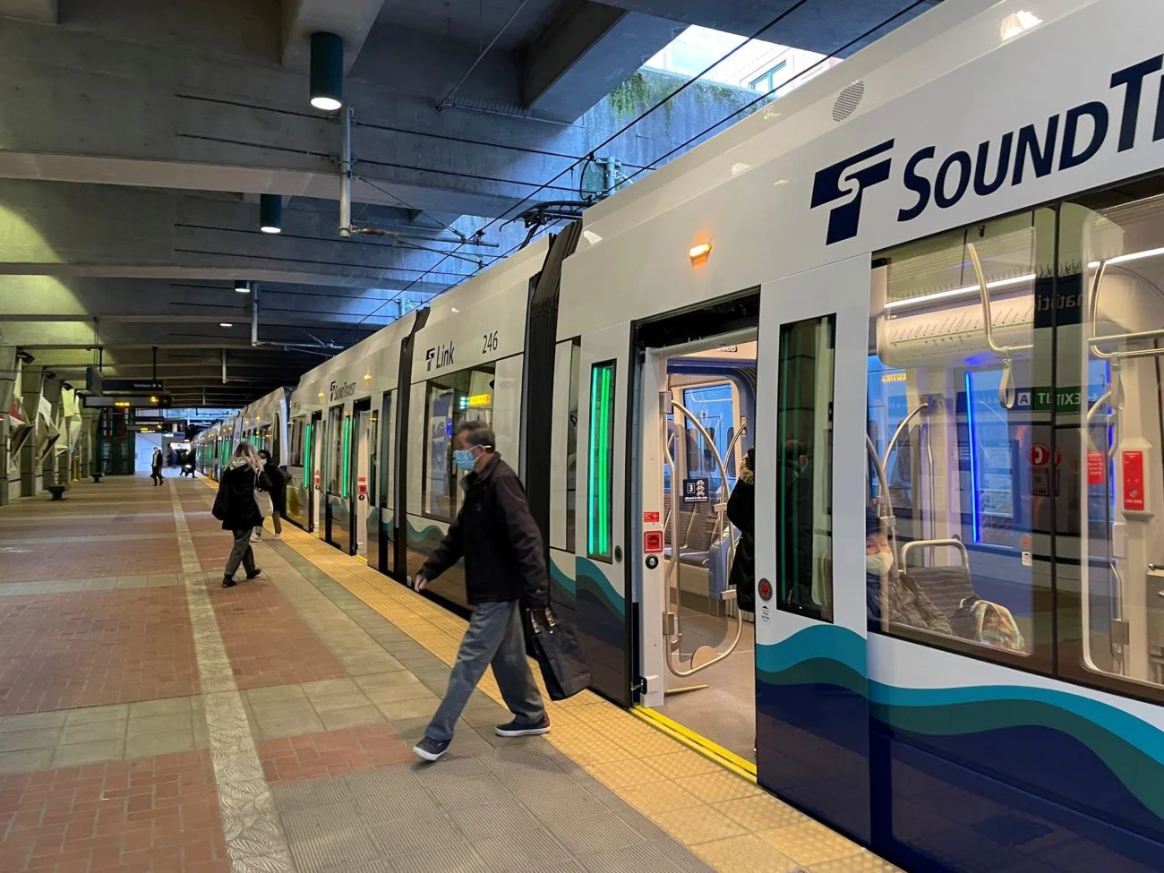 Seattle Council Committee Approves Strauss Plan for Faster Ballard Bus Service