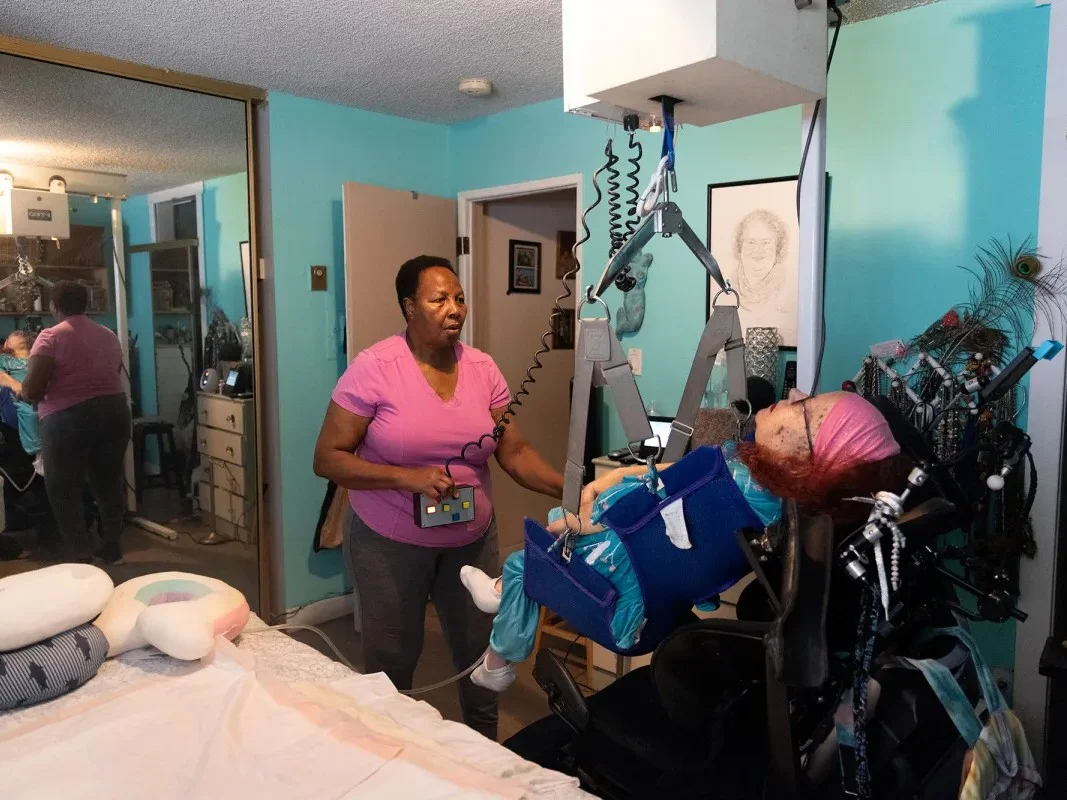 Fact Check: Viral X Clip of Man 'Bullying' Child Balloon Seller Misidentified as Indian Incident