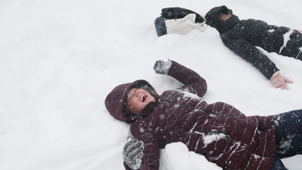 Tri-State Area Digs Out After Historic Snowfall; Transit Recovers, Cold Intensifies