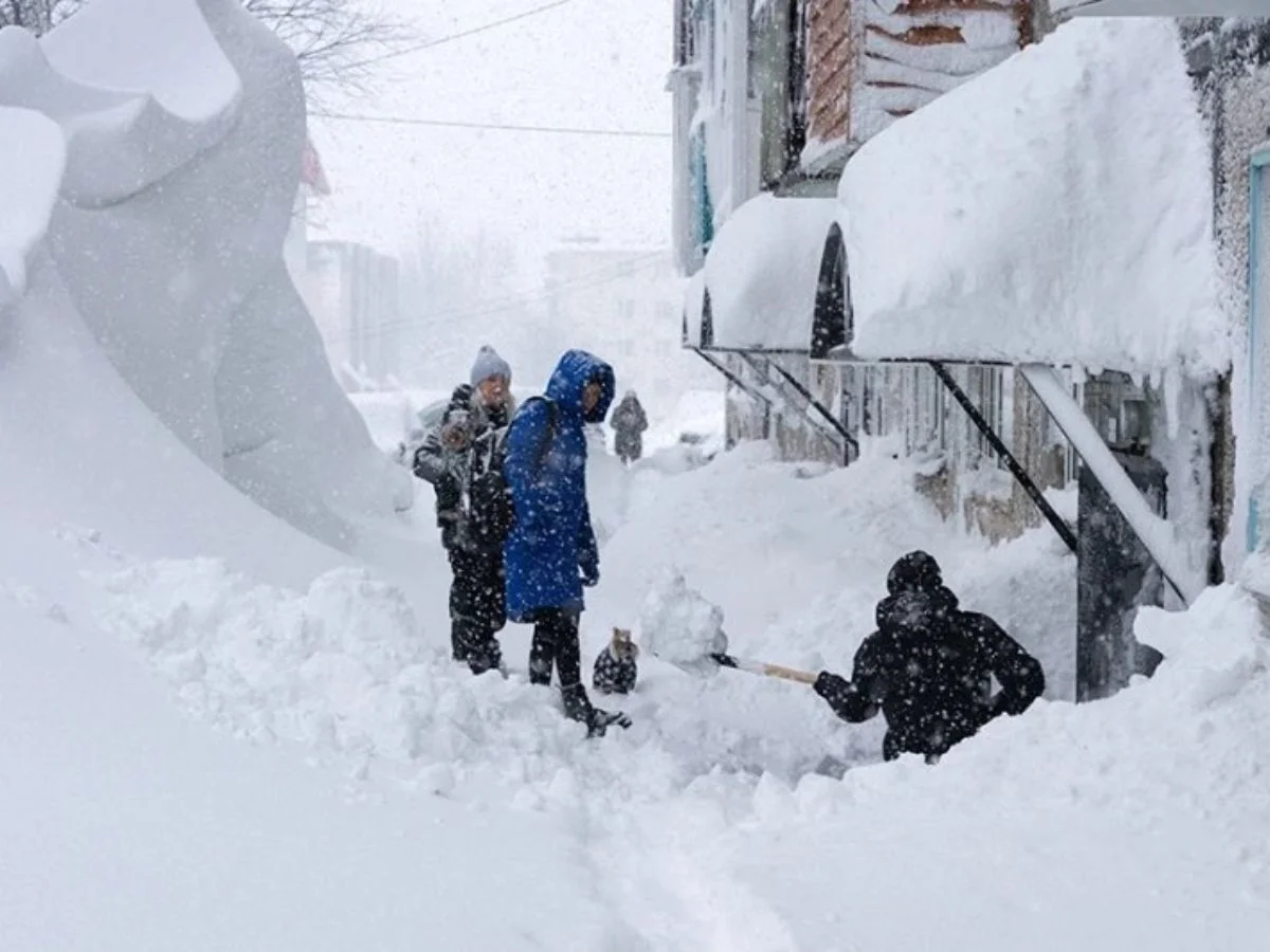 Kamchatka Buried Under Record Snowfall, State of Emergency Declared