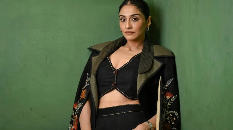 Regina Cassandra: "Anyone would be able to tell I was being put down" in early Bollywood encounters