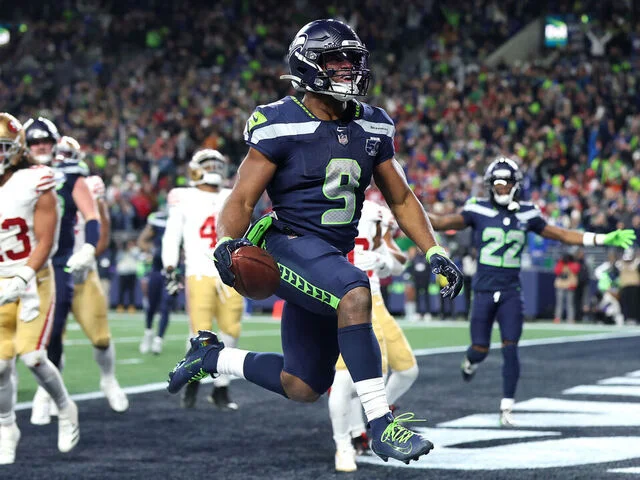 Seahawks Eye NFC Title, Aim to Cinch Washington's Best Sports Year of the Century