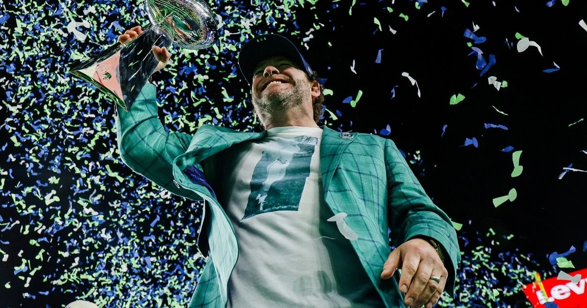 Seahawks GM John Schneider's Viral Super Bowl LX Parade Gaffe Sparks Kenneth Walker III Contract Speculation