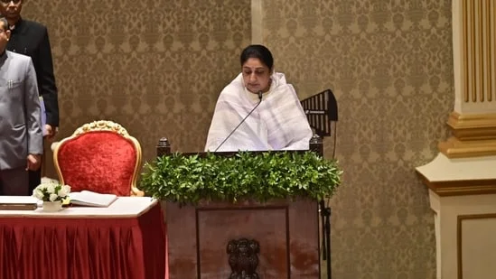 Sunetra Pawar Takes Oath as Maharashtra Deputy CM as Global Events Unfold