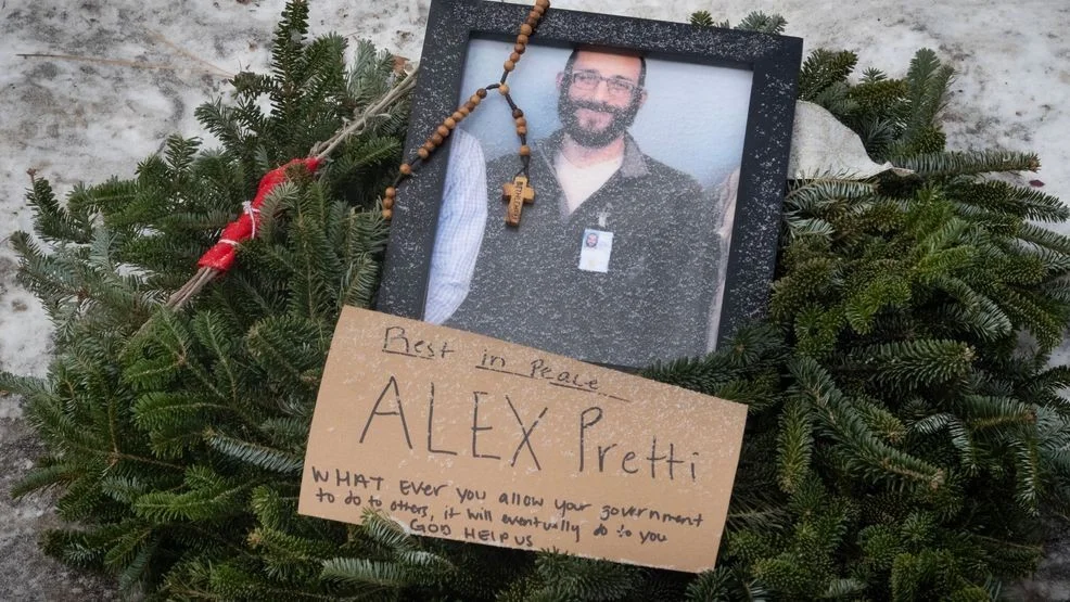 Hundreds Honor Alex Pretti in Minneapolis, Fueling National Debate on Federal Force