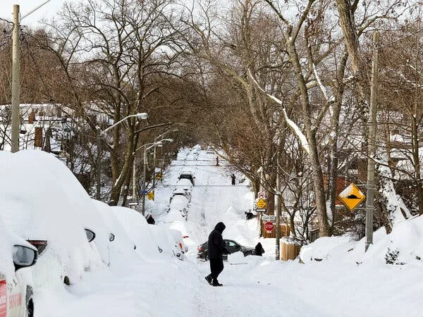 Winter Storm 2026 Unleashes Devastation Across US, East Coast Buried Under Snow